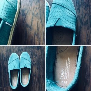 aqua blue toms.